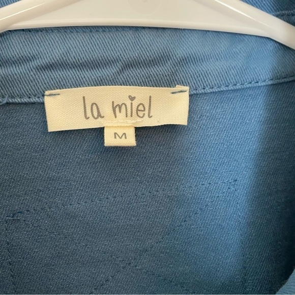La Miel Anneli Twill Shacket in Stone Blue Color - Picture 4 of 16